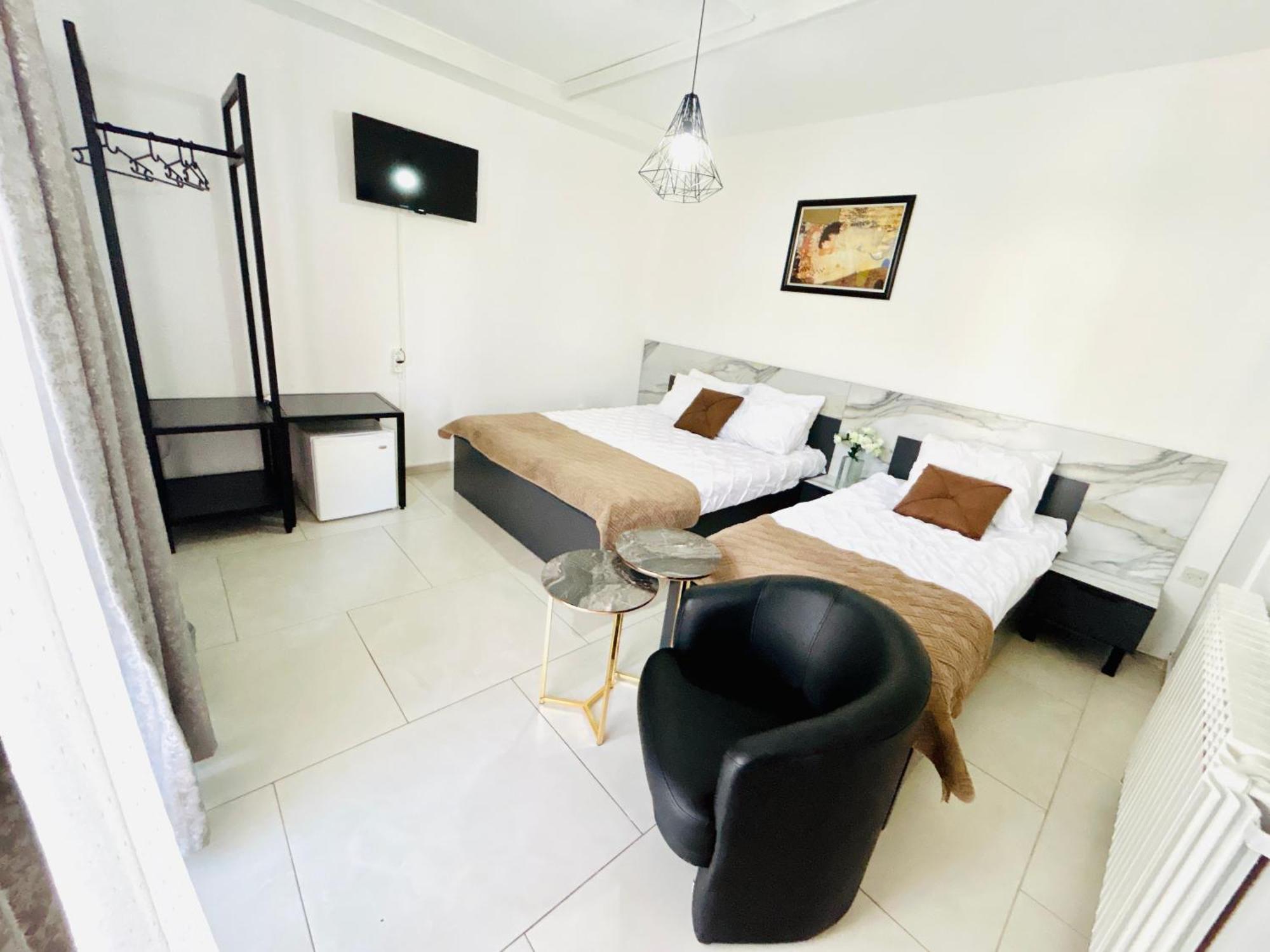 Hotel Lagadin Eksteriør billede