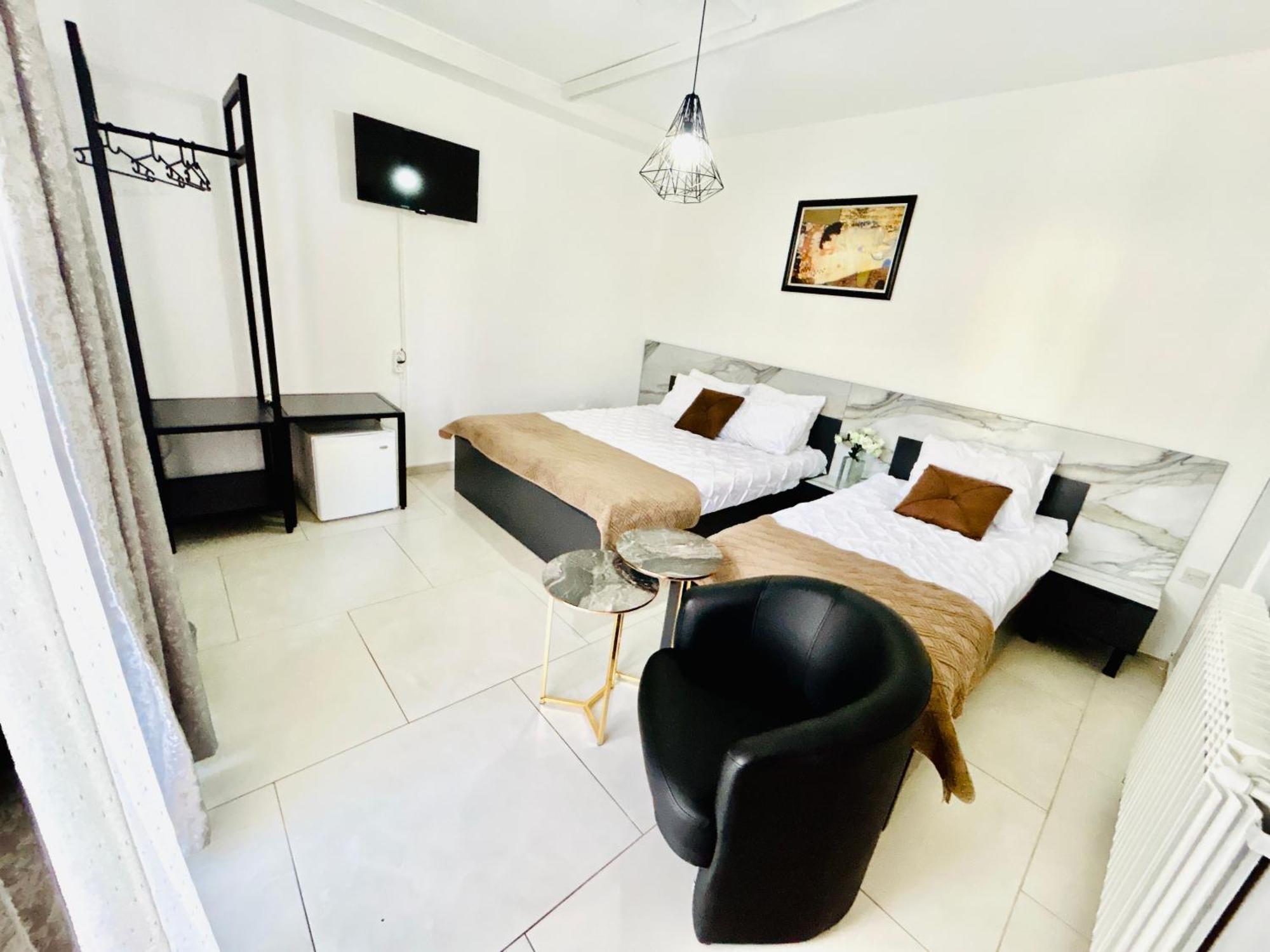 Hotel Lagadin Eksteriør billede